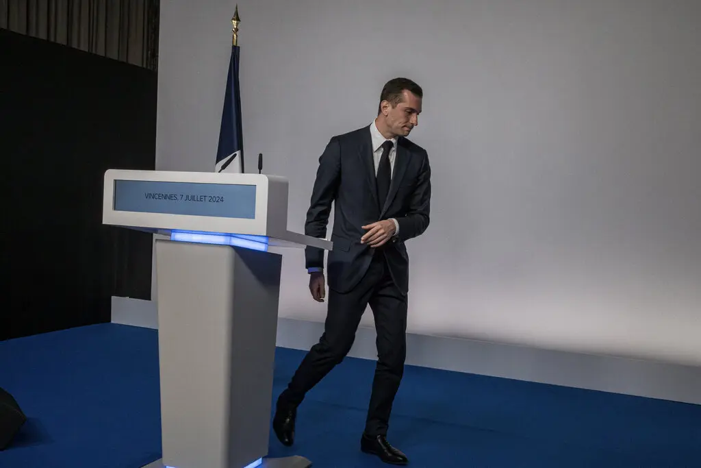 Національне об'єднання Франції налаштоване рішуче після невдалих виборів